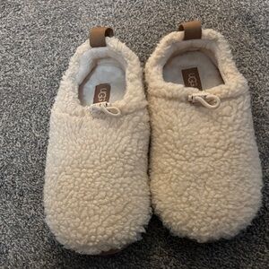 UGG Cream Fleece Women's Slippers